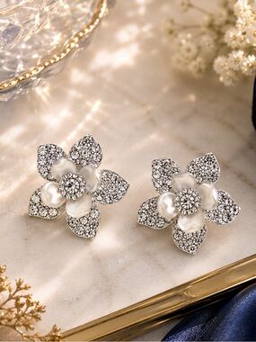 Elegant Silver Pearl Flower Stud Earrings
